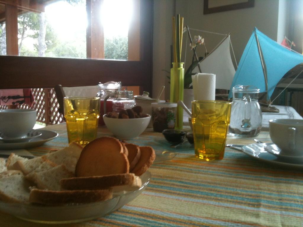 La Casa Di Ulisse Bed & Breakfast *